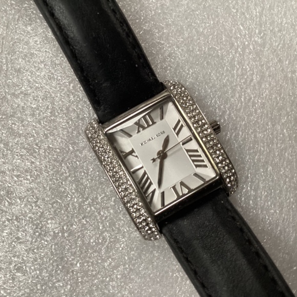 Michael Kors Mini Emery Silver Dial Black Leather Ladies Watch MK2359 - Picture 2 of 16